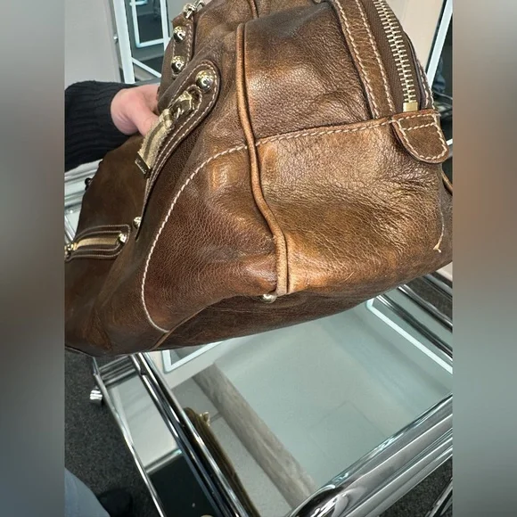 Gucci Bag - Picture 6 of 14